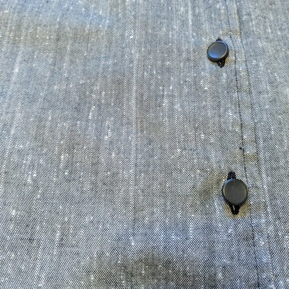 Hand Made Button Front Cuffed Sleeve Curved Hem Top - Picture 5 of 12